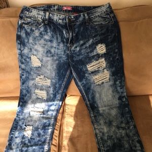 Acid washed jeans